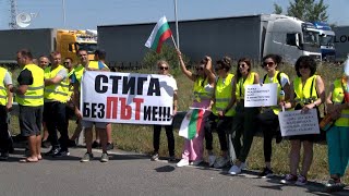 Протестиращи от транспортния бранш поискаха оставката на министър Николай Събев