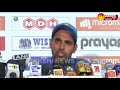 ధోని చెప్పాడు.. నేను ఆడేశా ms dhoni told me to bat like i do in test cricket bhuvneshwar