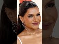 Mindy Kaling Plays Peek-a-Boo in Custom Vera Wang Gown on Oscars 2023 Red Carpet #Shorts #Oscars