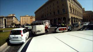 Tour of Roma from the roof of a taxi