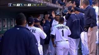 2013/05/26 Morales' two-run double