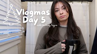 VLOGMAS DAY 5 | a really fun get to know while getting ready, work, sand volleyball, and friends