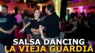 Salsa Dancing | Claudia Sol \u0026 Thomas Finch at LVG