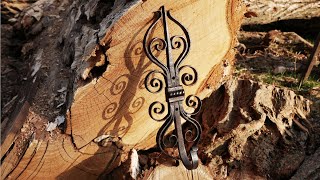 Forging an Stunningly Ornate Wall Hook!