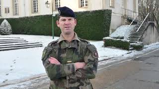 Présentation du lycée militaire de Saint-Cyr.