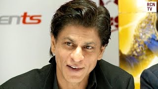 Shahrukh Khan Sings to a Crying Baby
