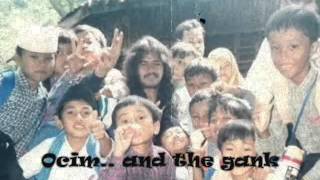 Indonesia kami, Indonesiaku, Indonesiamu (lyrics) - Gombloh