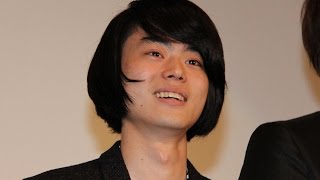 菅田将暉、主演なのに話できず…共演者の割り込みがひどすぎる　映画「明烏　あけがらす」初日舞台あいさつ1　#Masaki Suda　#Akegarasu