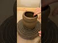 【陶芸】pottery clay make a flowerpot　手回しロクロで植木鉢を作る