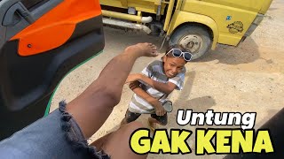 Pasang tabung klakson plus kotak kunci