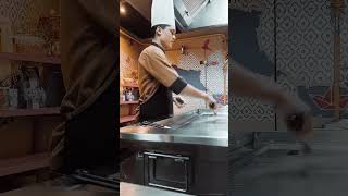 Teppanyaki juggling practice 🔥 #teppanyaki #practice #juggling #food #teppan #teppanyaki