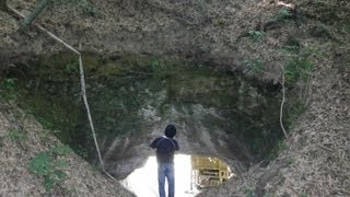 04038S　睦沢町・諏訪神社裏隧道（南側から）120729