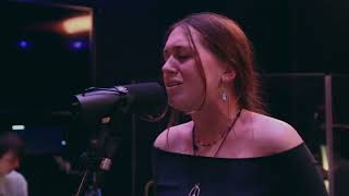 Hetta Falzon - Switch It Off  (Live from Studio 8)