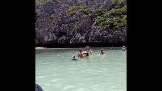 Angthong Marine Park Secret Lagoon