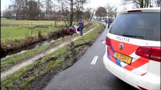 GPTV: Suzuki Vitara in de sloot in Ureterp.