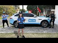 TRANSFORMAMOS NOSSO CARRO EM um carro da Polícia - Erlania e Valentina Pontes