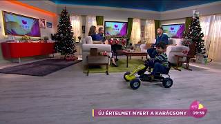 Kucsera Gábor kisfia karácsonyi mondókával köszöntötte a nézőket - tv2.hu/fem3cafe