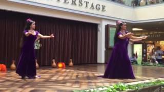 Hawaiian Hula Dance - 4【本場ハワイのフラダンス・ショーNo.4】Female Hula Dancers/女性のフラダンサーによる優雅なフラ