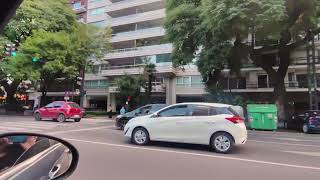 Disfrutando paseo por la hermosa y mítica Avenida del libertador en Buenos Aires Argentina