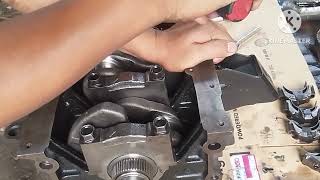 Mazda R2 engine overhauling part 1