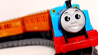 Thomas The Tank Annie And Clarabel MOTORIZED Detail Problems Factory Errors Toy Collecting