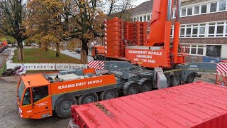 Soeren66 - TEREX DEMAG AC 500-2 vom Krandienst Schulz hebt einen Notstromcontainer, Teil 1