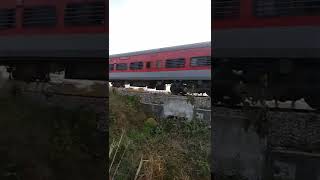 ramnagar to Bandra SF express 22976