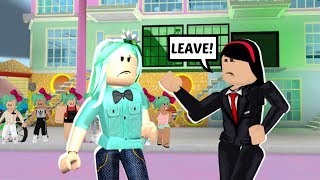 Bloxburg Mom Of 6 Kids Rich To Poor Homeless Sad Roblox Story - the adopted child a sad roblox movie youtube