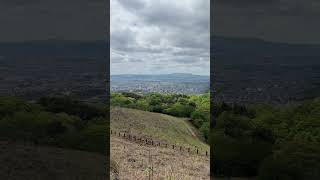 若草山、山頂にある鶯塚古墳からの眺め / View from the Uguisuzuka Kofun at the summit of Wakakusayama