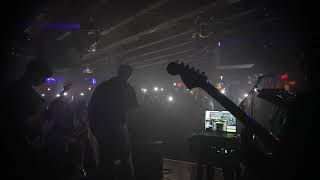 Isaia Huron | On The Road: "Loving You is a Mountain" Live
