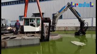 Trodat amphibious dredger: testing at the factory