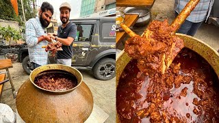 Rajasthani हुकुम सिंह का 21 KG Degchi वाला Laal Maas 🔥 Art of Making 21 kg Mutton Nalli