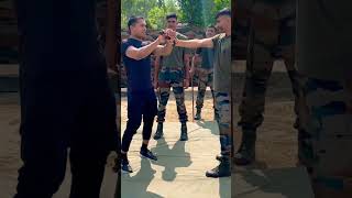 Pistol Defence With Commando #commandofitnessclub #missionsavenirbhaya #selfdefence #shorts
