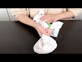 the most commonly used method of peeling garlic in the hotel clean and not hurt your hand