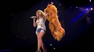 Kylie Minogue - Put Your Hands Up (Aphrodite Les Folies Tour 2011)