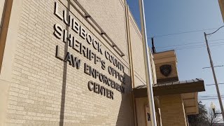 Law enforcement impersonators targeting people in the Hub City, Lubbock County Sheriff's Office says