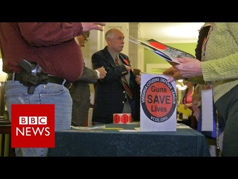 What does a campaign team do?
