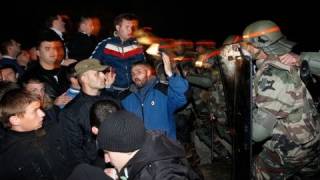 Tensions rise in Kosovo-Serbia border crossing