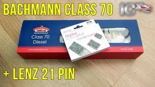 Opening the Freightliner Class 70 by Bachmann