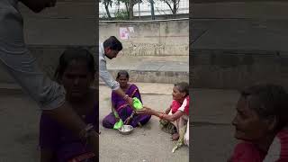 కడుపుతో ఉన్న అమ్మ కు#pregnant ledy helping videos#ప్రేగ్నన్ట్ అక్క#humanity helping videos#humanity