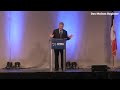 Alec Baldwin impersonates Donald Trump at Iowa Democrats gala