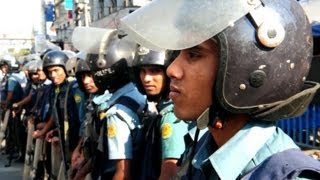 Bangladesh court orders Islamist hanged