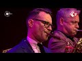 New Cool Collective - 'Snowball' live bij Muziekcafé