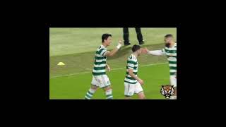 Players Congratulate 오현규 Oh Hyeon-gyu on Goal & Performance - Celtic 5 - St Mirren 1