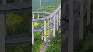 Beeindruckende Autobahn in China #Autobahn #Reise #Abenteuer