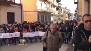 www.siciliatv.org - Siculiana. Protesta per la chiusura del centro di accoglienza Villa Sikania