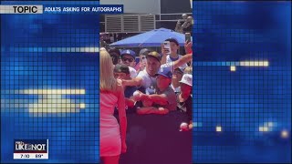 LIKE IT OR NOT? Adults asking for autographs | FOX 5 DC