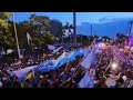 Histórico BANDERAZO de la HINCHADA ARGENTINA en MIAMI previa VS PERÚ - COPA AMÉRICA 2024