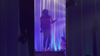 Daniel Caesar Live - Neu Roses