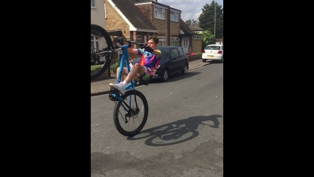 12 O Clock Wheelie Youtube